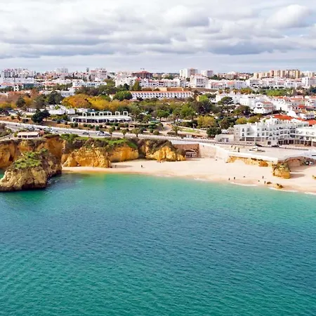 A13 - Channel Street 公寓